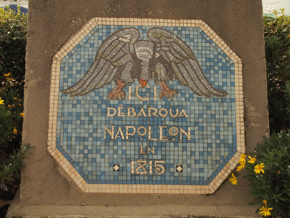 02 Napoleon landed here in 1815